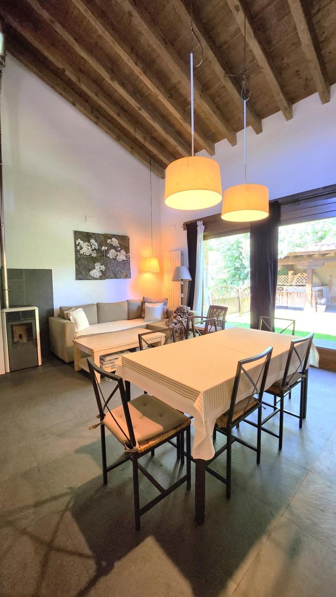 Landhaus El Hogar Del Fresno Casa Con Encanto En Canicosa